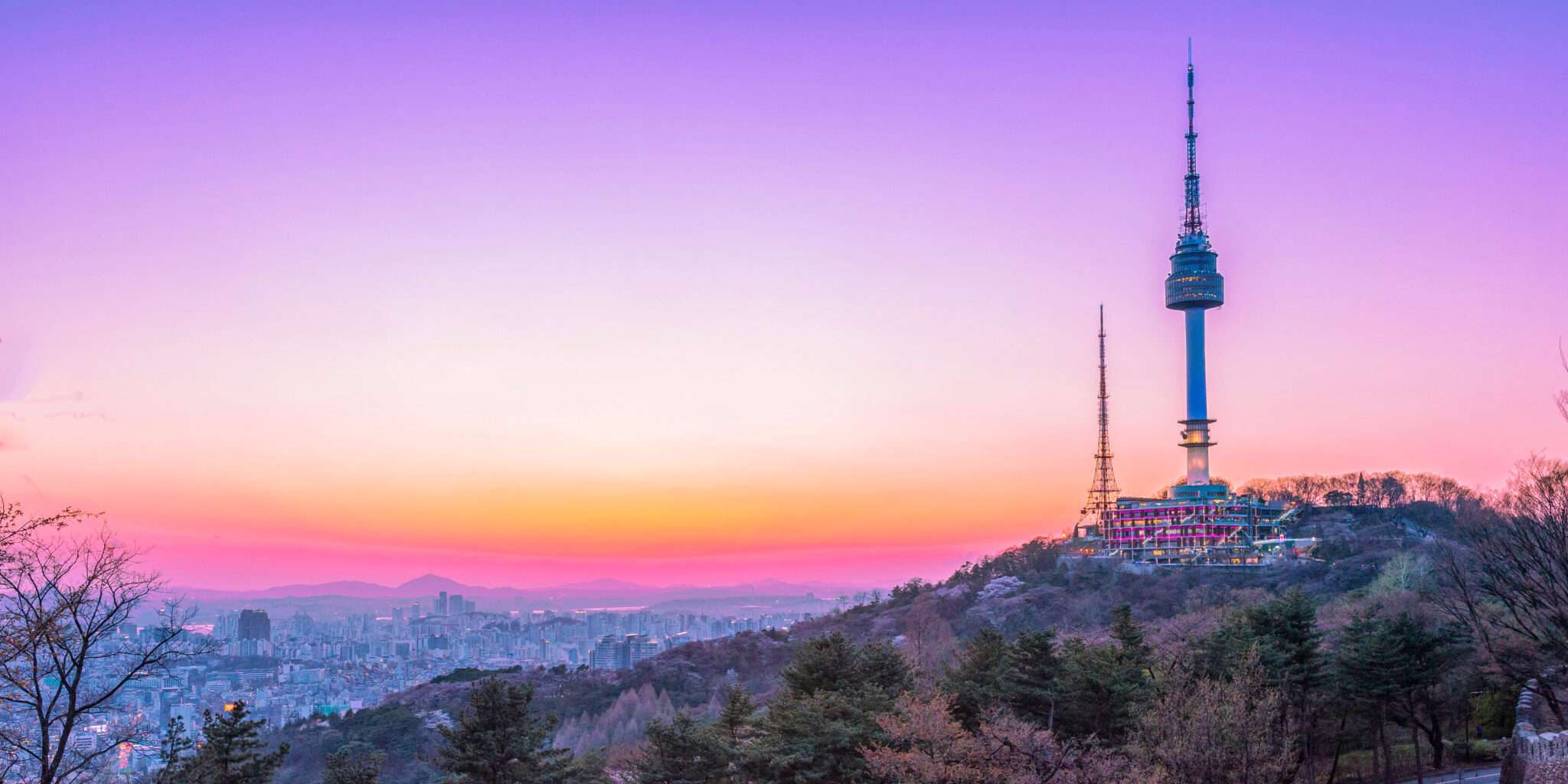 韓国の夕焼け時々あるTVタワー